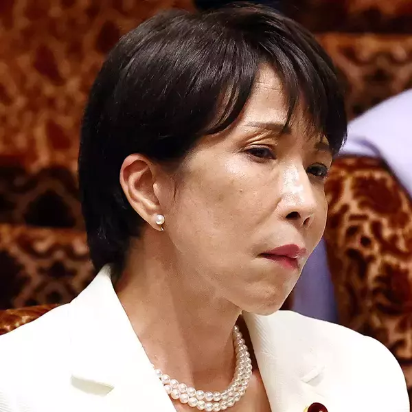 高市首相が長崎被爆者団体に“ガン飛ばし”で大炎上！ 会長あいさつ「戦争知らない」に過剰反応？