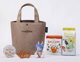 「タリーズコーヒーの福袋「2024 HAPPY BAG」12月15日発売！ おなじみ「干支ミニテディ」は「辰」のかぶり物＆スカジャン風」の画像5