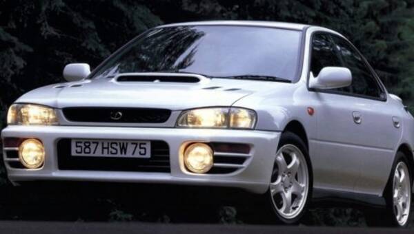 中年名車図鑑 第1世代 スバル インプレッサwrx スバリストたちに愛され 育てられた高性能スポーツセダン 18年9月17日 エキサイトニュース