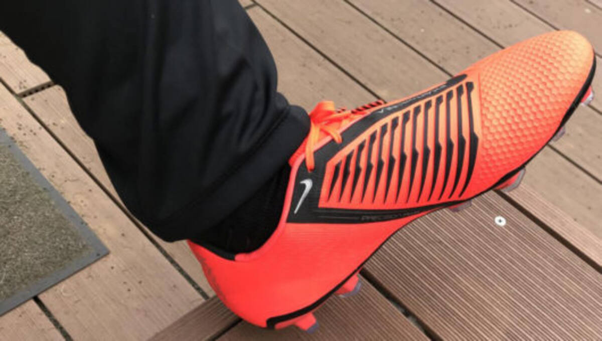 この性能 ルールで禁じなくていいの ナイキ新作サッカーシューズ ファントム ヴェノム は 本能が欲する 仕上がりだった 19年1月18日 エキサイトニュース
