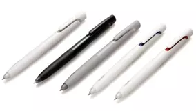 お菓子みたいなボールペンがキュート 明治のチョコとゼブラの人気ボールペン サラサセレクト がコラボしたよ 19年1月23日 エキサイトニュース