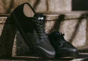 いま選ぶべき 黒スニーカー って セレクトショップおすすめの旬な５足 19年2月4日 エキサイトニュース