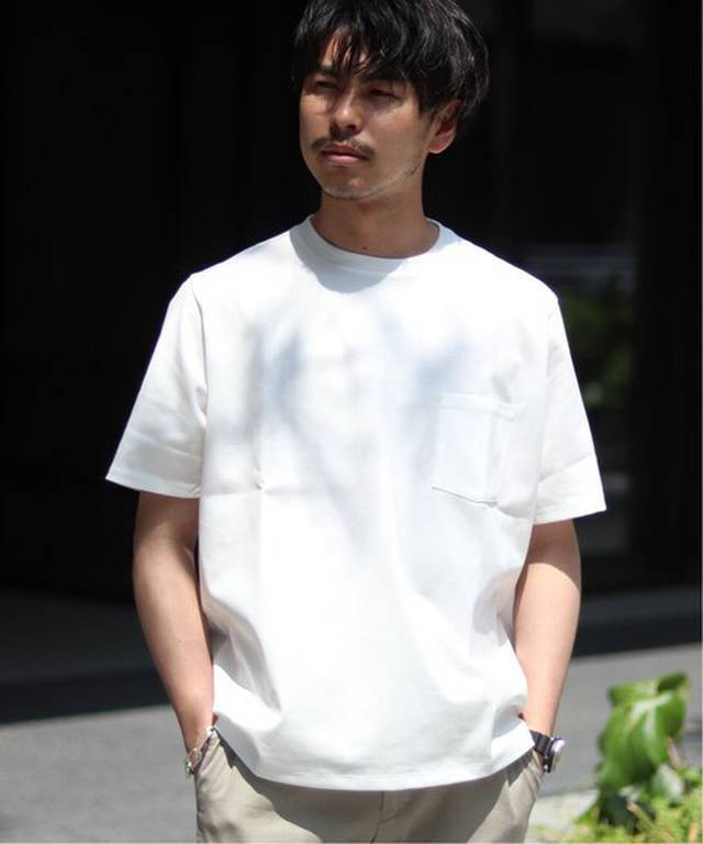 白の無地tは 首回り を意識するべし ショップスタッフのオススメは 19年6月29日 エキサイトニュース