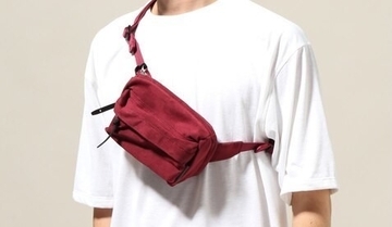 そのミニショルダー浮いちゃうんじゃない？ 秋冬はレザーが映えます