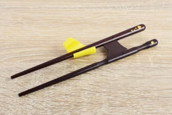 今からでも間に合う 正しい箸の持ち方が学べる ちゃんと箸 レビュー 年5月26日 エキサイトニュース