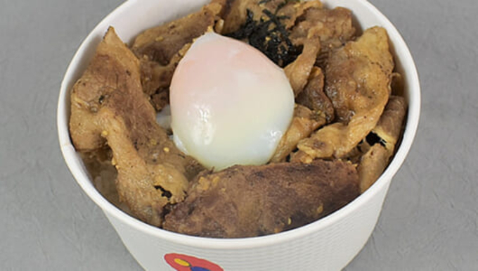 絶品 Twitterで話題の カツオのにんにく醤油漬け丼 を作ってみた 無敵すぎる組み合わせで超ウメぇぇぇええ 日本酒でも最高 16年4月11日 エキサイトニュース