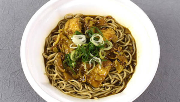 極上のカレー 和風だしが紡ぐなか卯 新カレーそば 21年2月19日 エキサイトニュース