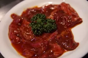 生食用の牛レバーの提供が禁止になってから1年 牛レバ刺しは今 2013年7月1日 エキサイトニュース