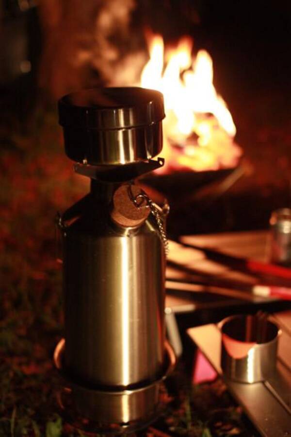 外カフェ道具 キャンプでまったりお湯を沸かそう ケリーケトル 15年10月10日 エキサイトニュース