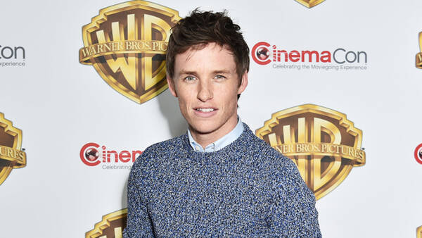 エディ レッドメイン モルテン ティルドゥム監督の映画 The Last Days Of Night 原題 に出演へ 16年7月29日 エキサイトニュース