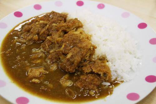 動画 近未来の食卓 アマノフーズのフリーズドライ食品 チキンカツカレー を作って食べてみた 2017年8月4日 エキサイトニュース 2 2