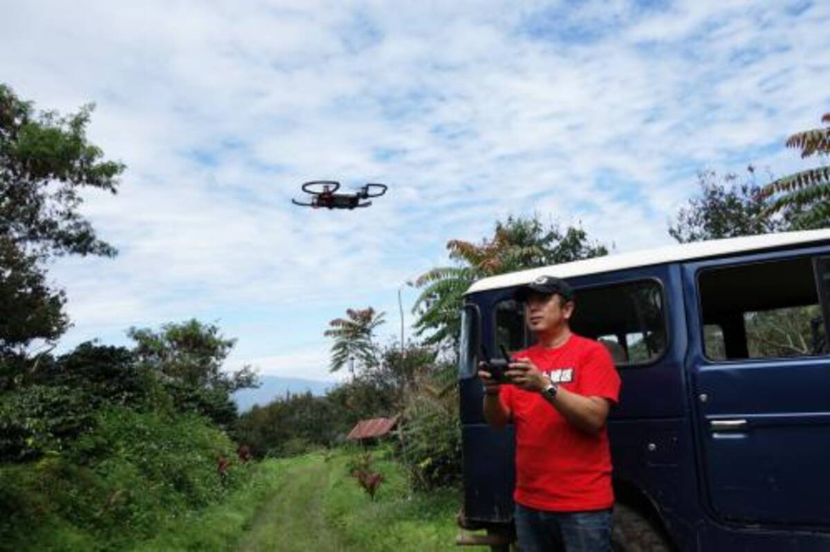 インドネシア ドローン旅 映画みたいな演出や自動追尾など Dji Spark の インテリジェント フライトモード を活用 17年10月14日 エキサイトニュース 2 2