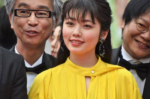 写真 井浦新 黒木メイサ 榮倉奈々らが雨のレッドカーペットに登場 第10回沖縄国際映画祭 18年4月22日 エキサイトニュース