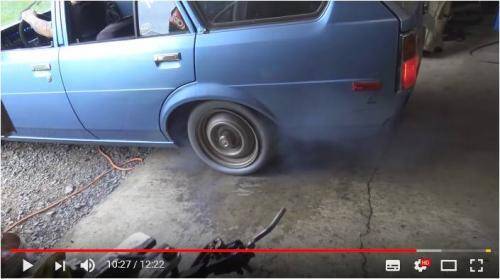 動画 粘着テープでタイヤを作っても車は走るらしい ホイールスピンもできる 18年6月1日 エキサイトニュース 2 2