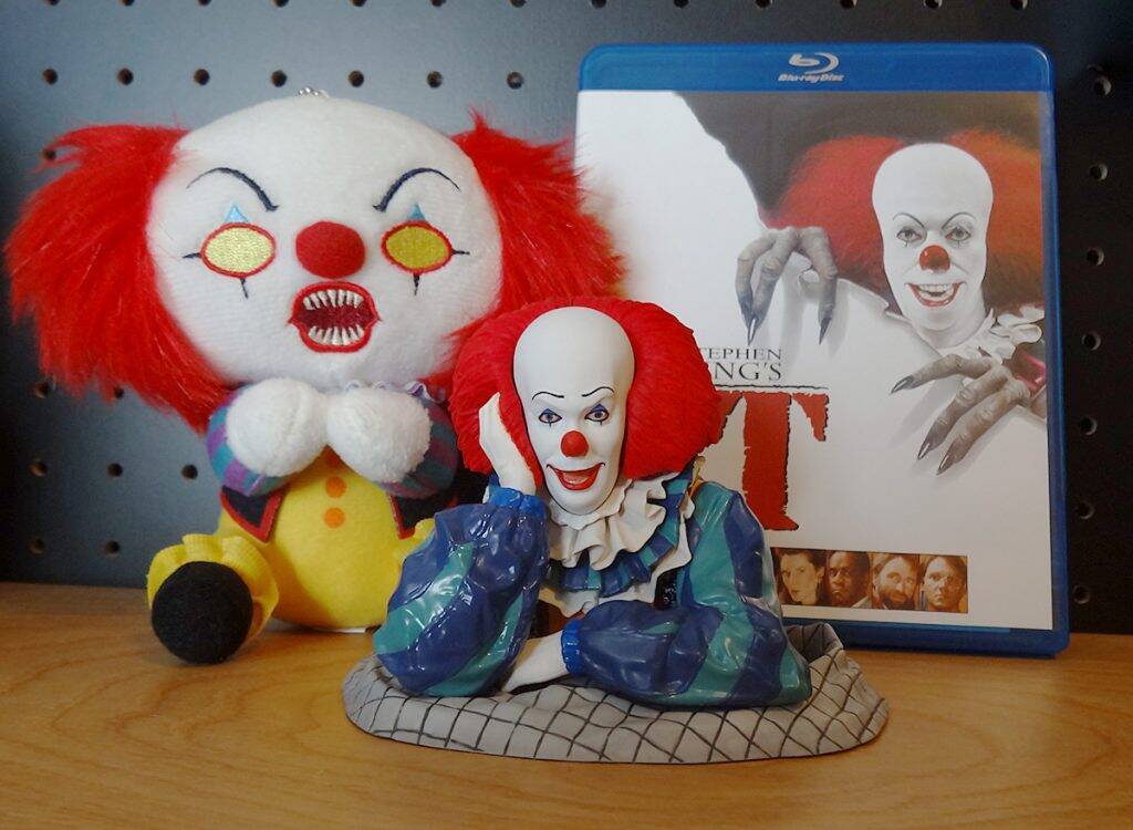 いつでもどこでも ペニーワイズのいる生活 手のひらサイズの どこでもit ペニーワイズ フィギュアが登場 ホラー通信 19年10月2日 エキサイトニュース 3 3 いつでもどこでも ペニーワイズのいる生活 手のひらサイズの どこでもit ペニーワイズ フィギュアが登場 ホラー通信 19年10月2日 エキサイトニュース 3 3