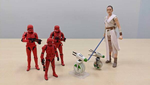 タカラトミーのスター ウォーズ新作フィギュアは新ドロイド D O と 赤いトルーパー に注目 19年12月4日 エキサイトニュース