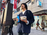 「「まるで本物の富士そば」と評判の富士そばカップ麺を富士そばの前で食べるとさらにウマい」の画像4