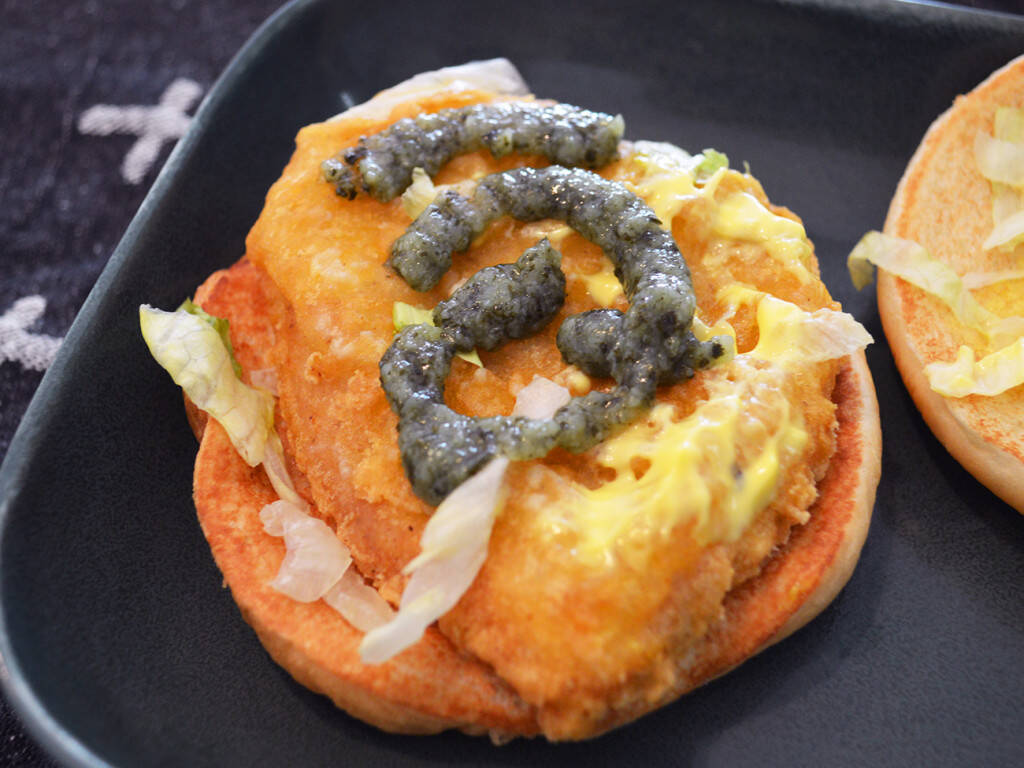 S Bのチューブ調味料 きざみ青じそ をマックのチキンクリスプに大量注入 青じその爽快感が全身の毛穴からブワーッと突き抜ける 年2月8日 エキサイトニュース