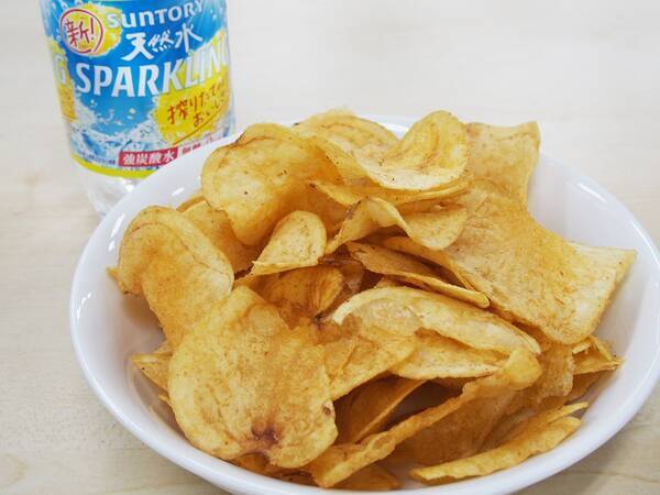 同じ無糖レモン飲料でもキャラが違う ポテトチップス から揚げとの相性を比べてみた 年8月26日 エキサイトニュース