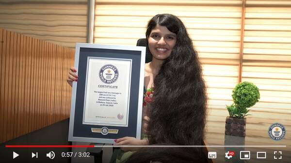 最も長い髪の毛を持つティーンエイジャー のギネス世界記録保持者が記録を更新 歴代で最も長い髪の毛を持つティーンエイジャー となる 年11月10日 エキサイトニュース