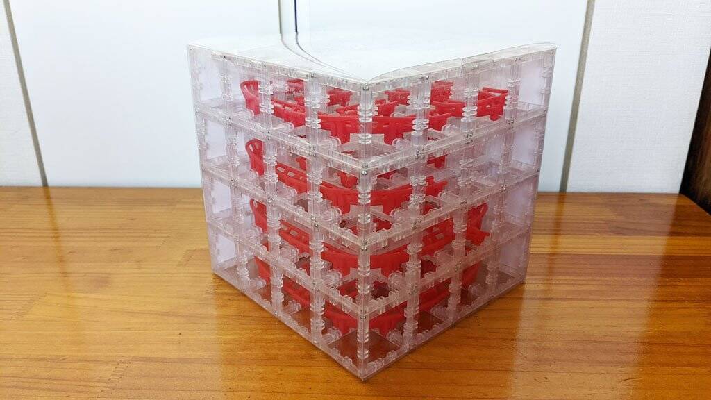 マグネットブロックでレールを組み上げてミニチュアのジェットコースターが作れるおもちゃ Magnetcubes レビュー Campfireでプロジェクトを公開中 21年3月23日 エキサイトニュース