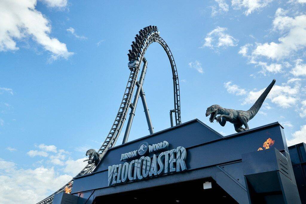 ユニバーサル オーランド リゾートのジェットコースター Jurassic World Velocicoaster は6月10日オープン Vipツアーの予約しないと 6月が待ちきれない 21年4月7日 エキサイトニュース