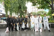 『東京リベンジャーズ』“東京卍會”と“愛美愛主”が渋谷でゴミ拾い！ パーちん＆長内動画コメントも