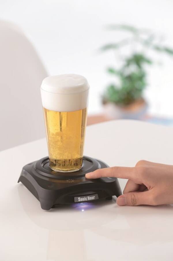 ビールにクリーミーな泡を立てるアレが自宅でも ビールアワー シリーズ最強の泡立ておもちゃ ソニックアワー 13年4月8日 エキサイトニュース