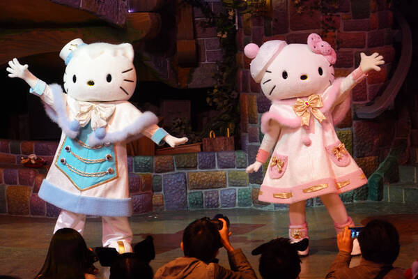 テーマはスノードーム 冬の期間限定スペシャルイベント ピューロクリスマス は 新作イルミ ショーなどキラキラした世界がいっぱい 21年12月11日 エキサイトニュース