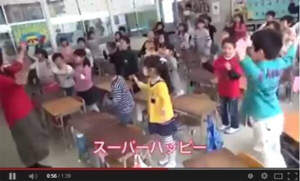 動画 ある小学校の あいさつ訓練 がハイテンションすぎてヤバイと話題 14年5月18日 エキサイトニュース