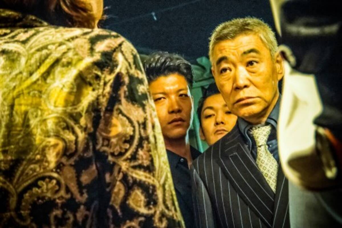 岡田将生も本気ビビリ 泣く子も黙らせる柄本明のヤクザ演技 オー ファーザー 14年5月23日 エキサイトニュース