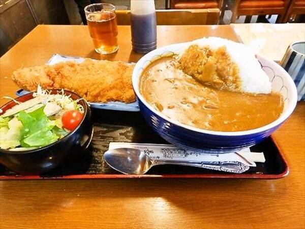 カツカレー大盛り って漢のロマンだよね 東京都八王子市 そば処 長岡屋 15年4月4日 エキサイトニュース