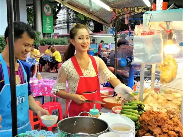 微笑みの国タイ、その笑顔に意味がありすぎる件