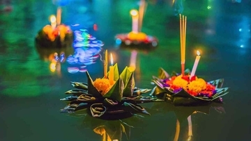 【タイ】ロイカトン祭りが王太后の服喪で縮小や内容変更もタイ各地で開催