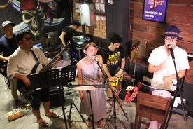 【ミャンマー】日本人バンド「江戸川タウンシップ」ヤンゴンで引っ張りだこ