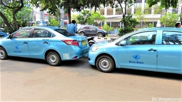 渋滞王国ジャカルタ・ぼったくりタクシー多く、安心して利用できるのは3ブランドのみ
