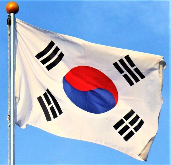 アメリカから「警告のイエローカード」が届く、韓国文在寅大統領は役に立たないお邪魔な仲介者か！