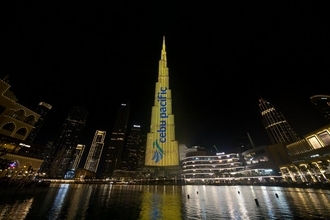 セブ・パシフィック航空『ドバイのブルジュ・ハリファでプロジェクションマッピング』を実施