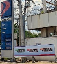 フィリピン燃料高騰が沈静化　軽油はピーク時から半減、物流や市民生活に安堵