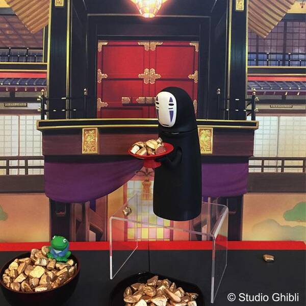 千と千尋の神隠し のあのカオナシがコインをむさぼる貯金箱に 17年3月13日 エキサイトニュース