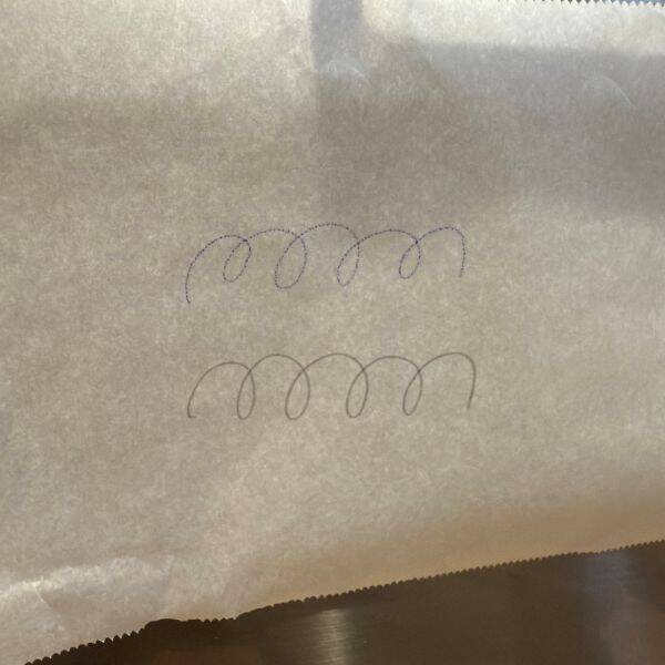 クッキングシートに文字を書くと？　活用法が「目からウロコ」