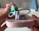 「１００均のヘアゴムで…　夏の必須アイテムに「これで痛くない」「天才ですね」」の画像5