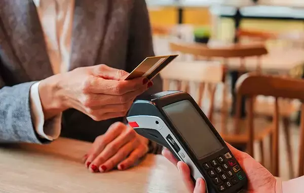 「「これの大きいサイズありますか？」←英語で言える？　買い物で使える便利な英語5選」の画像