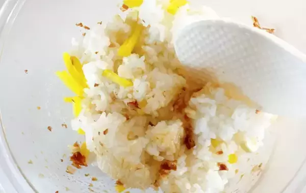 「たくあん＆かつお節に合わせたのは…　リピ確定！我が家の人気おにぎりレシピ」の画像