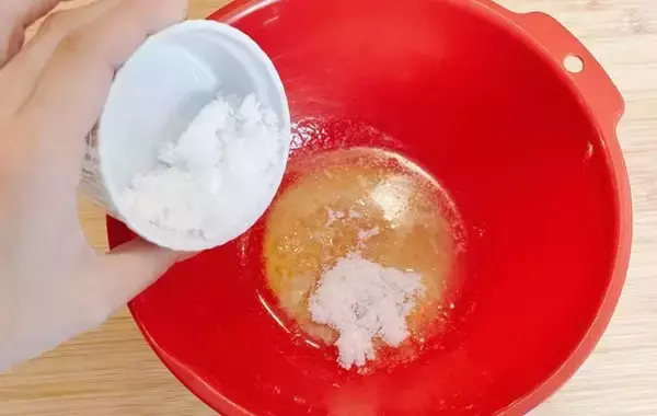 「そうめんを『一口サイズ』に並べて？　完成品に「驚いた」「手が止まらない！」」の画像