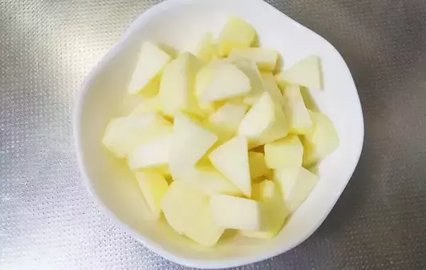 「これ作るためにリンゴ買う！　スーパーが教える『リンゴのおやつ』に子供絶賛【秋レシピ】」の画像