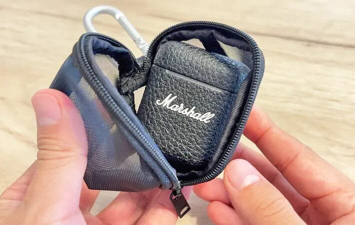 「一度使うと手放せない！」　無印で買った『小さなポーチ』の使い方に「思ったより収納できる」