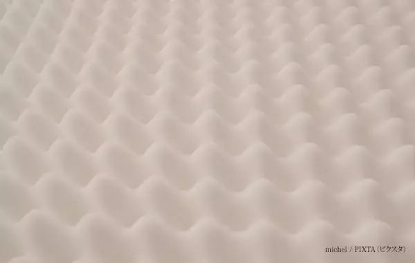 「マットレスの寿命ってどれくらい？　寝具メーカーに聞いた買い替えのサイン」の画像