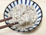 「お茶漬け、ではなく『炊き込みご飯』！　緑茶を炊飯器に入れてみると…」の画像6