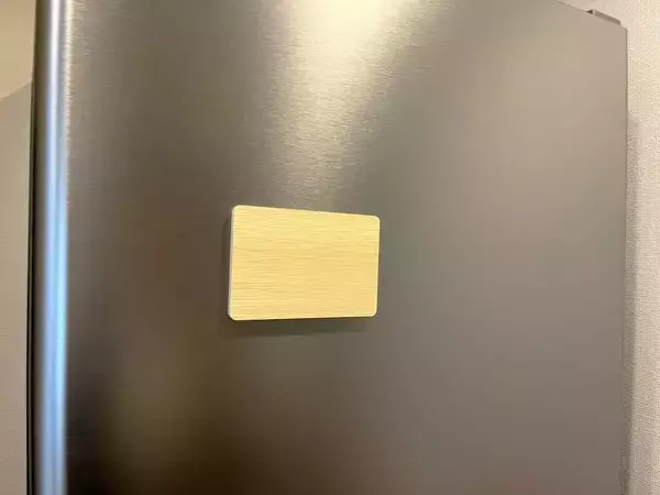 「ダイソーで見つけた『木の板』、と思いきや…　とっても便利なアイテムだった！」の画像